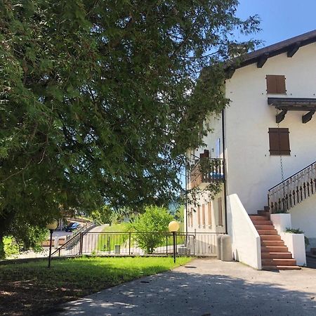 فيلا Alle Schiette Ponte nellʼAlpi المظهر الخارجي الصورة